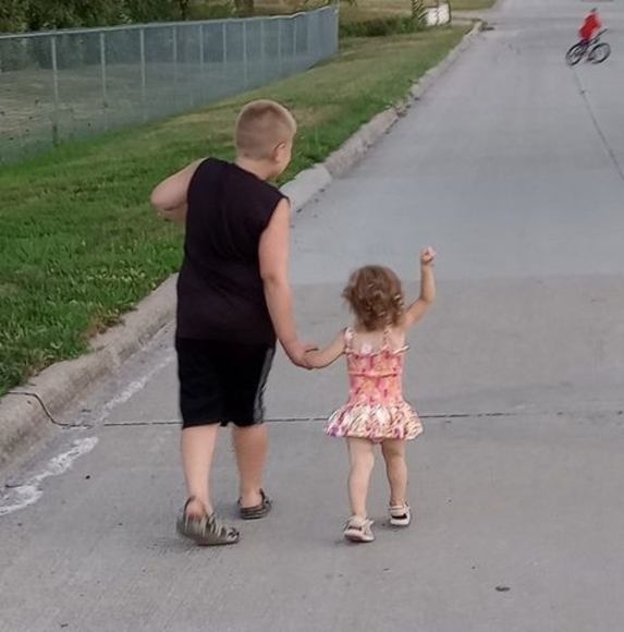 Meet your Posher, Josh - Picture 1 of 1